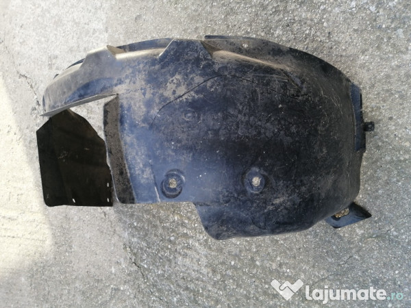 Carenaj roata Opel Corsa C stanga 