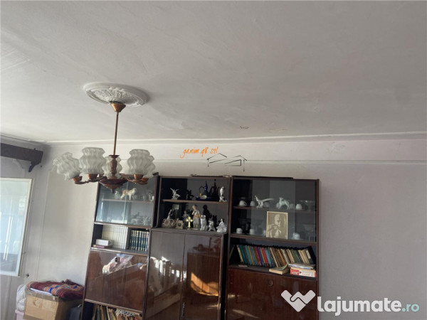 Apartament 3 camere , cartier Sud, decomandat,70 mp 