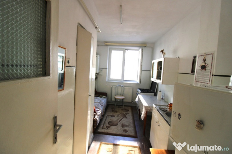 Apartament cu 3 camere in Micro 19 la Parma 