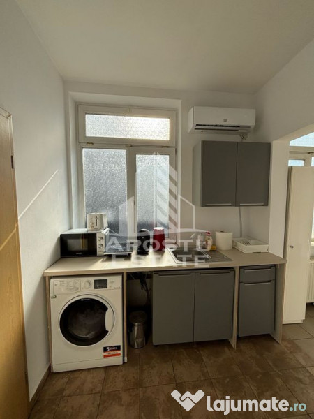 Apartament la casa cu 2 camere, loc de parcare, zona Tele... 