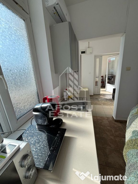 Apartament la casa cu 2 camere, loc de parcare, zona Tele... 