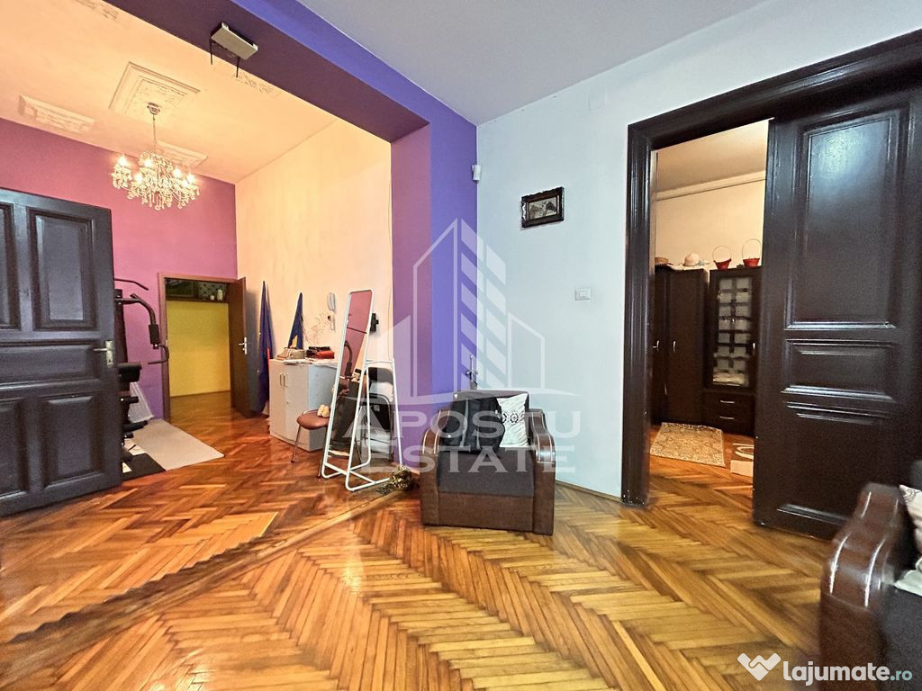 Apartament spațios 4 camere, 2 băi, parteer inalt în P... 