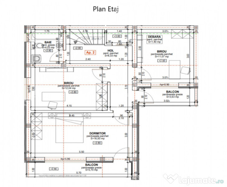 Casa cu 4 camere 2 bai curte de 50 mp zona Calea Cisnadiei S 
