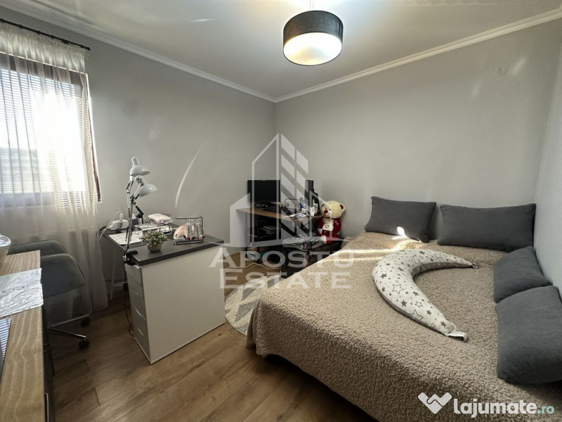 Apartament cu 3 camere și 2 băi în Giroc la asfalt. 
