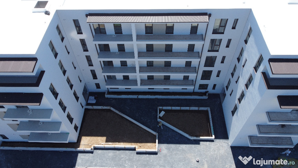 Penthouse,4 camere. finisat, Floresti