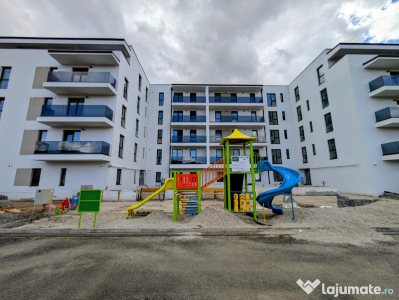 Penthouse,4 camere. finisat, Floresti