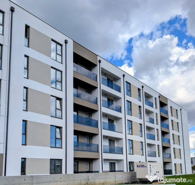 Penthouse,4 camere. finisat, Floresti