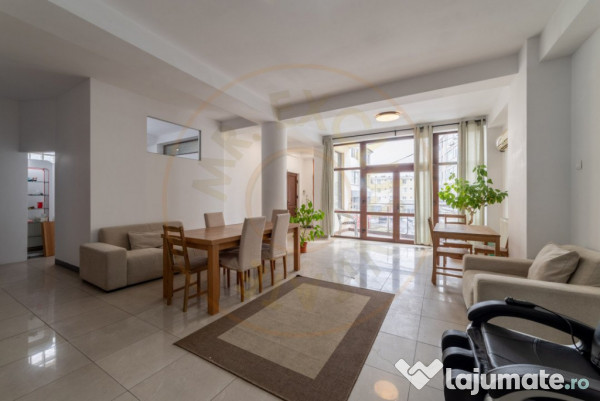 Casa P+3E+M cu spatiu comercial - ultracentral Pitesti 