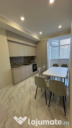 Apartament cu 3 camere in zona Avantgarden