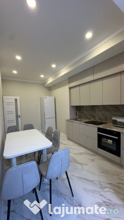 Apartament cu 3 camere in zona Avantgarden