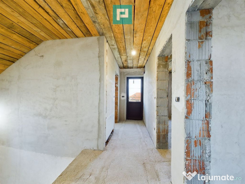 Casă la gri în Livada 