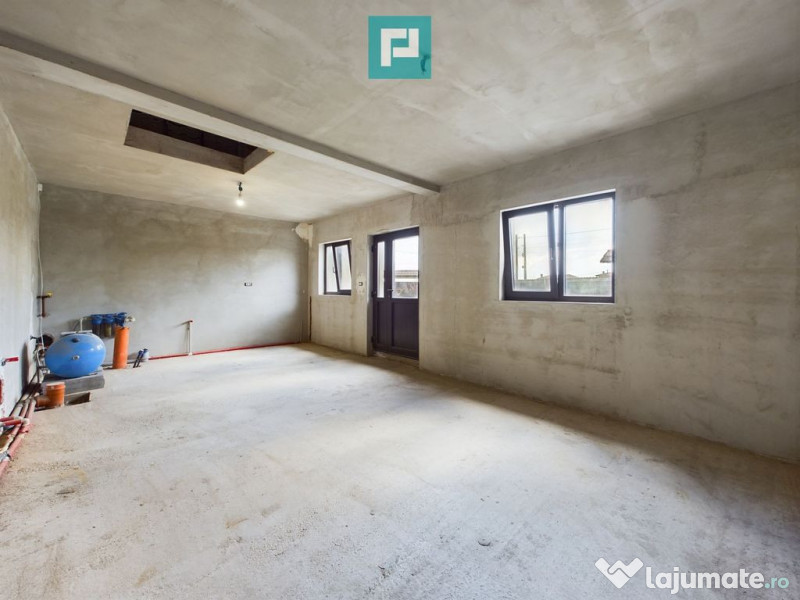 Casă la gri în Livada 