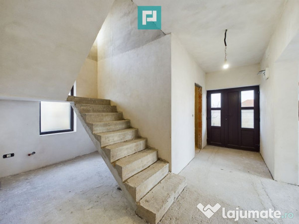 Casă la gri în Livada 