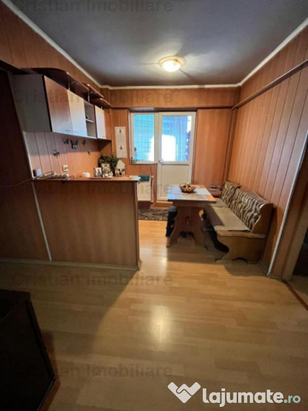 Frumos si Spatios apartament 3 camere confort 1 decomandat V