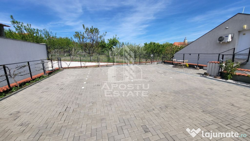 Casa individuala,cu piscina si teren generos,Giarmata