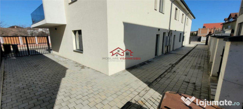 Trei spatii comerciale cu vitrina,Selimbar, str. Triajului