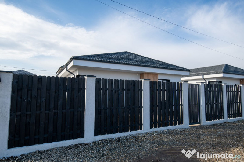 Casa individuala 4 CAMERE/700 M de Blv./Com.Berceni/COMISION 0 %