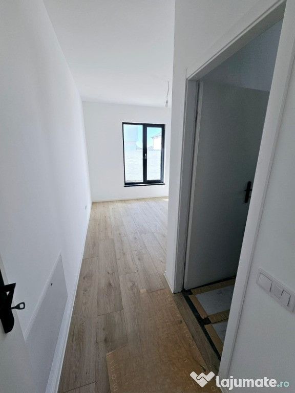 Casa individuala 4 CAMERE/700 M de Blv./Com.Berceni/COMISION 0 %