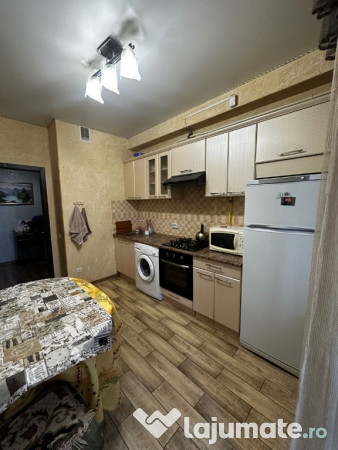 Apartament cu 2 camere de inchiriat in zona Tractorul