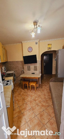 Se inchiriaza garsoniera