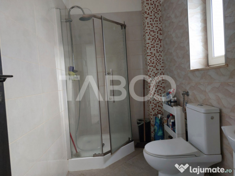 Casa individuala 4 camere P+1E 118 mp cu teren Cisnadie 