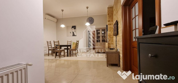 Apartament 3 camere open space, renovat, cu garaj in zona...