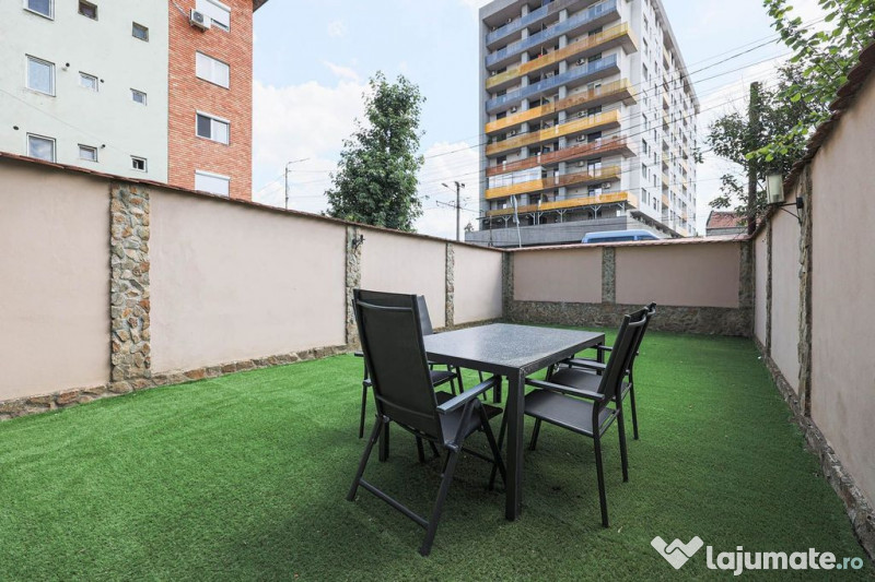Apartament 95 mp pe Iuliu Maniu la casă, curte proprie i... 