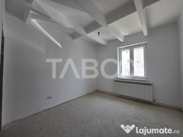 Apartament de vanzare decomandat 48mp 2 camere zona Turnisor 