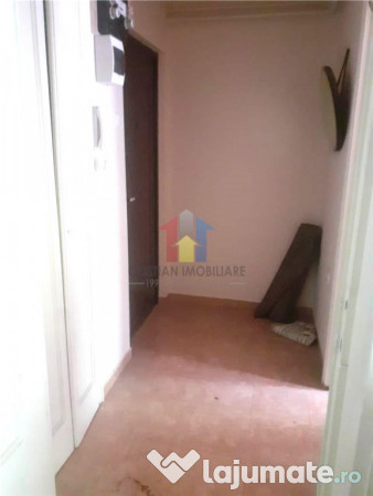 Ap 2 cam conf 1 Hristo Botev 50 mp parter, LIBER