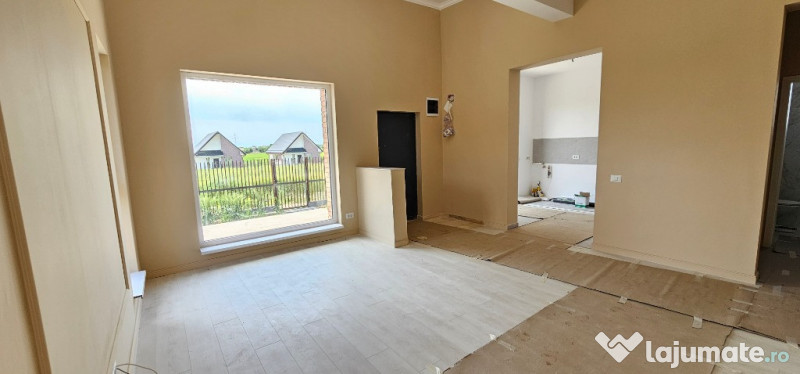 Casa parter 3 camere /Com. Berceni Ilfov