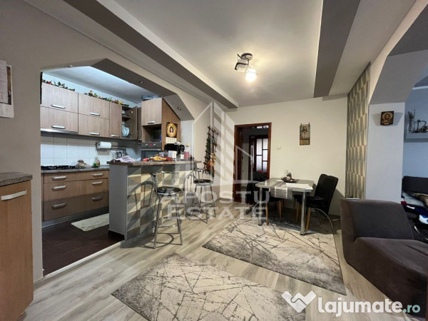 Casa individuala,3 camere, 2 bai, acces auto, garaj,teren...