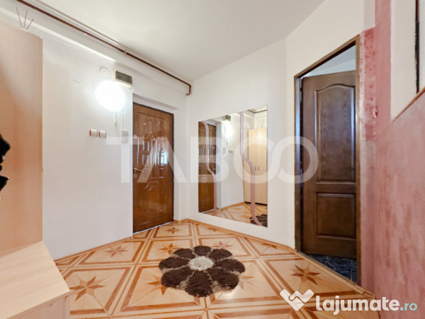 Mansarda de vanzare cu mutare imediata 85 mpu Zona Mihai Vit