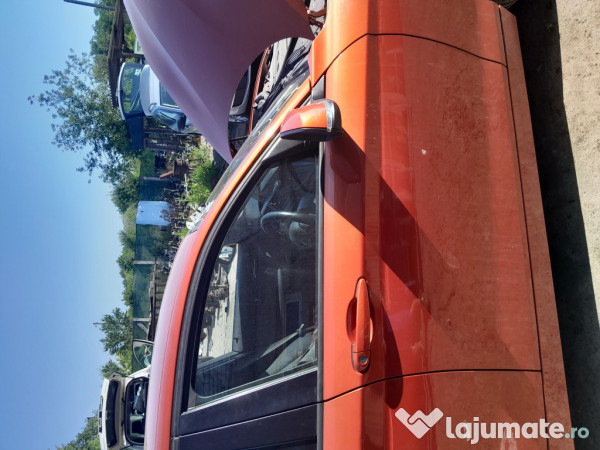 Usa dreapta fata BMW Seria 1 F20 2014