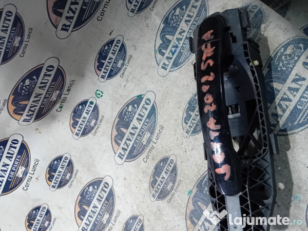 Maner exterior stanga fata Volkswagen Jetta 2012