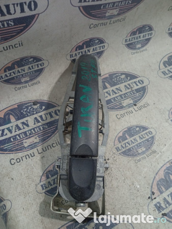 Maner exterior stanga fata Volkswagen Touran 2012