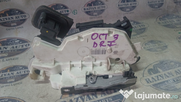 Broasca dreapta fata Skoda Octavia 3 2015