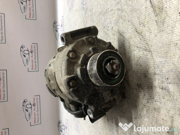 Compresor AC Volkswagen Touareg 3.0 2011