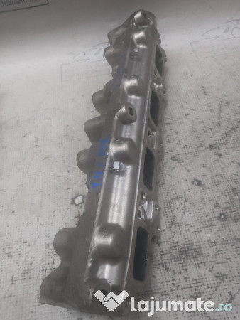 Rampa injectie Volkswagen Golf 6 Plus 1.4 Benzina 2012