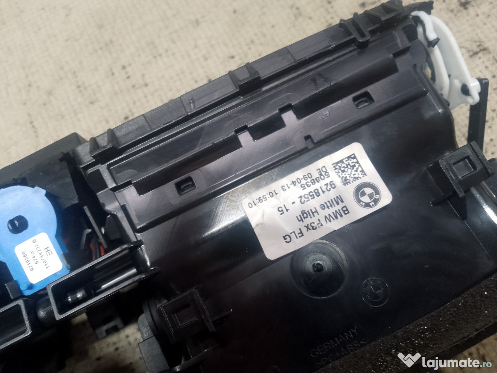 Grila ventilatie centrala BMW Seria 3 GT F34 2014