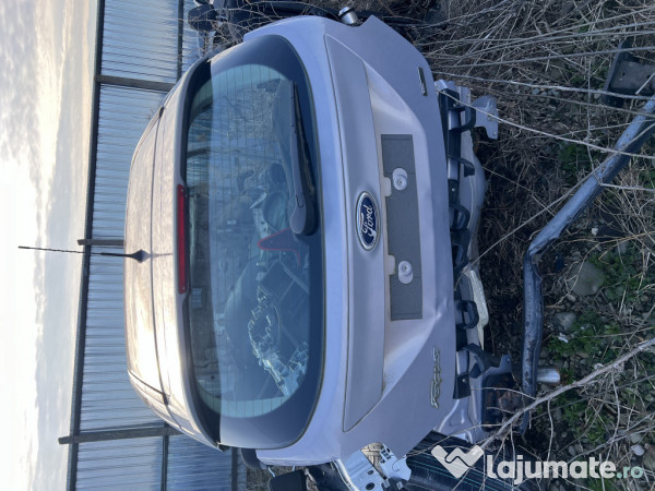 Hayon Ford Focus 3 Hatchback 2012