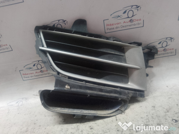 Grila proiector dreapta Mazda 6 2009