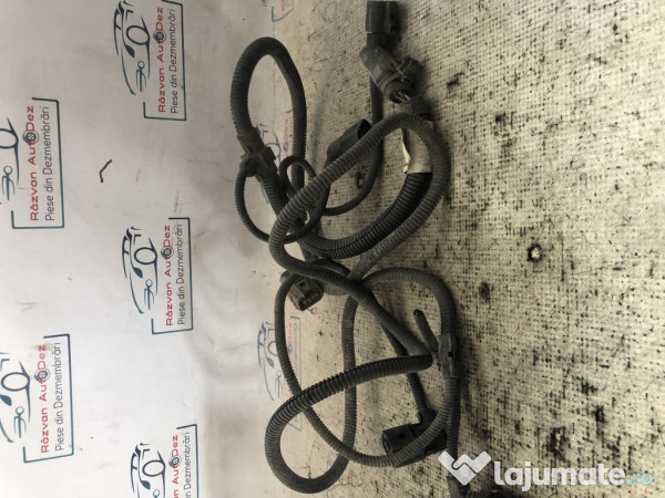 Instalatie senzori parcare spate Volkswagen Touareg 2012