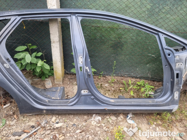 Prag dreapta tabla Kia Ceed Break - Benzina 2014