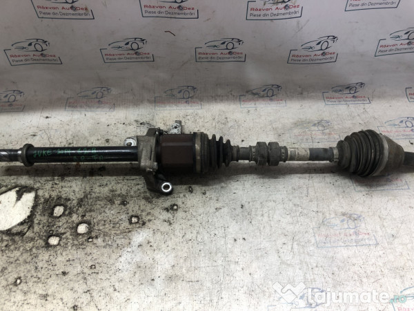 Planetara dreapta fata Nissan Juke 1.2 Benzina 2014