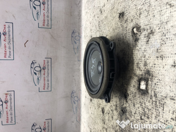 Boxa stanga fata BMW Seria 2 F45 2015