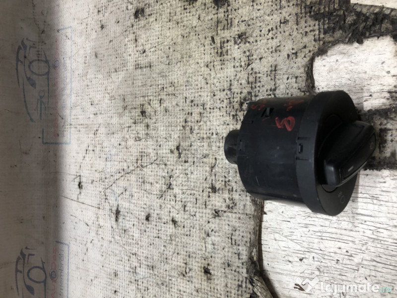 Bloc lumini Skoda Fabia 3 1.0 Benzina 2015