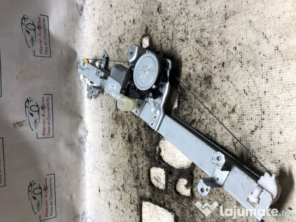 Macara geam stanga fata Nissan X-Trail 2014