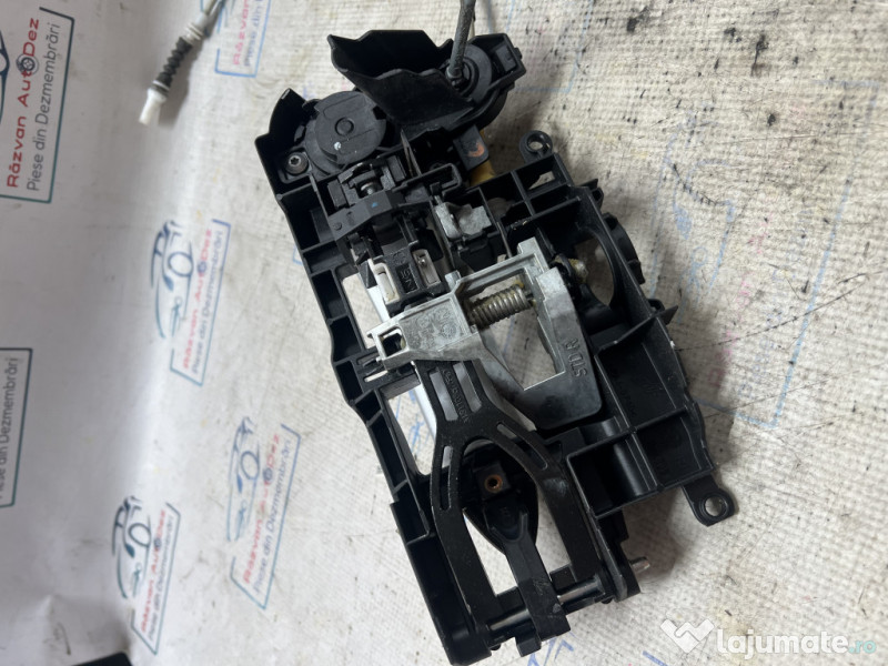 Maner exterior dreapta fata BMW F10 2010