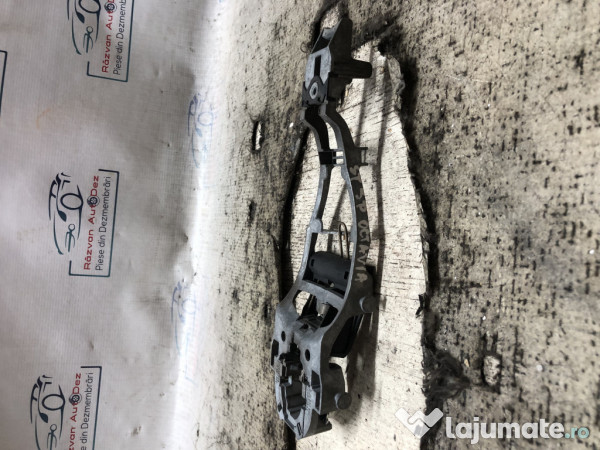 Suport maner exterior spate stanga Skoda Octavia 2 2012