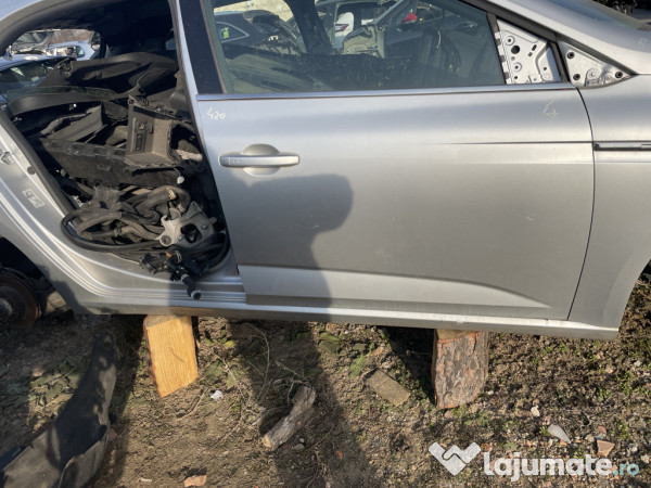 Prag dreapta tabla Renault Megane 4 Hatchback 2015